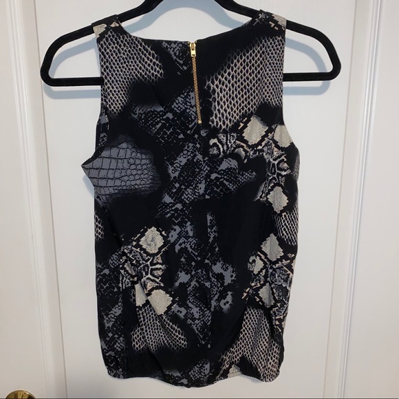 Vera Moda Patterned Tank! - Picture 4 of 4